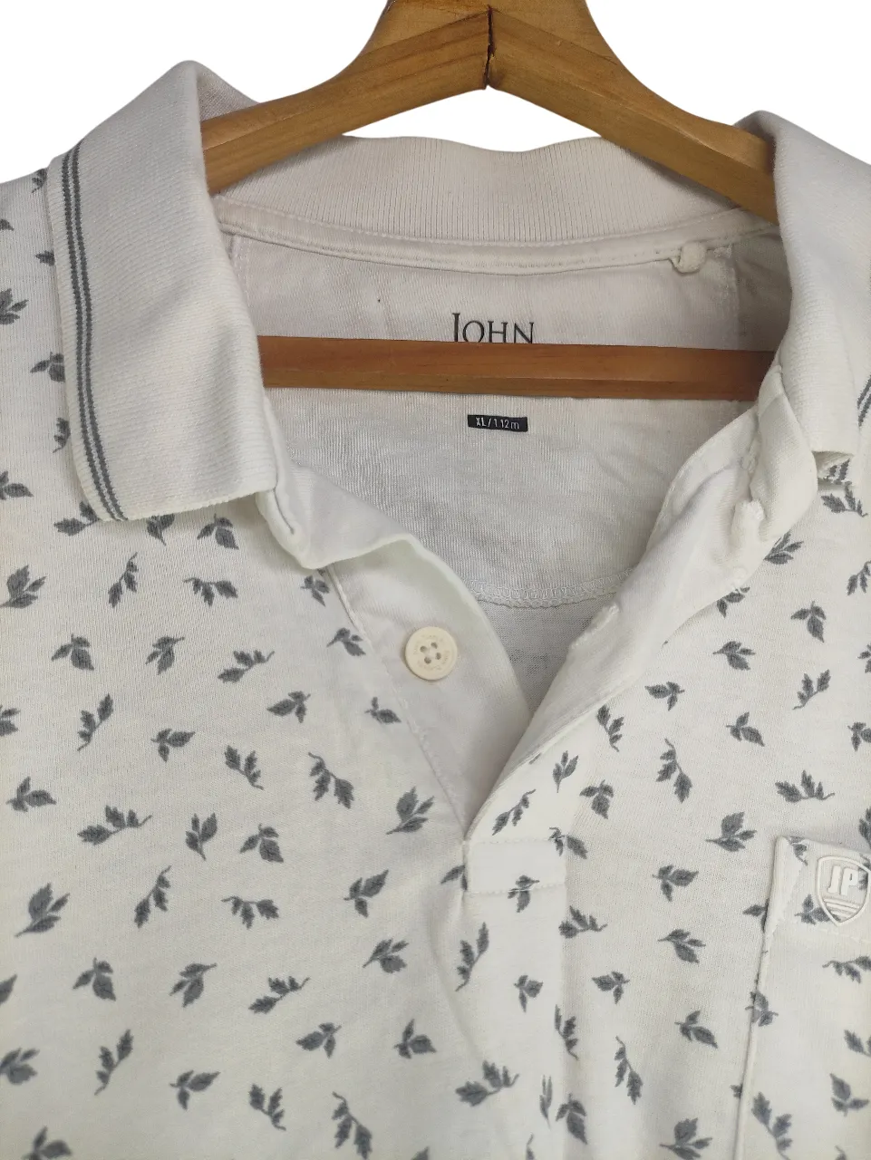JOHN PLAYER Printed Polo T-shirt.  