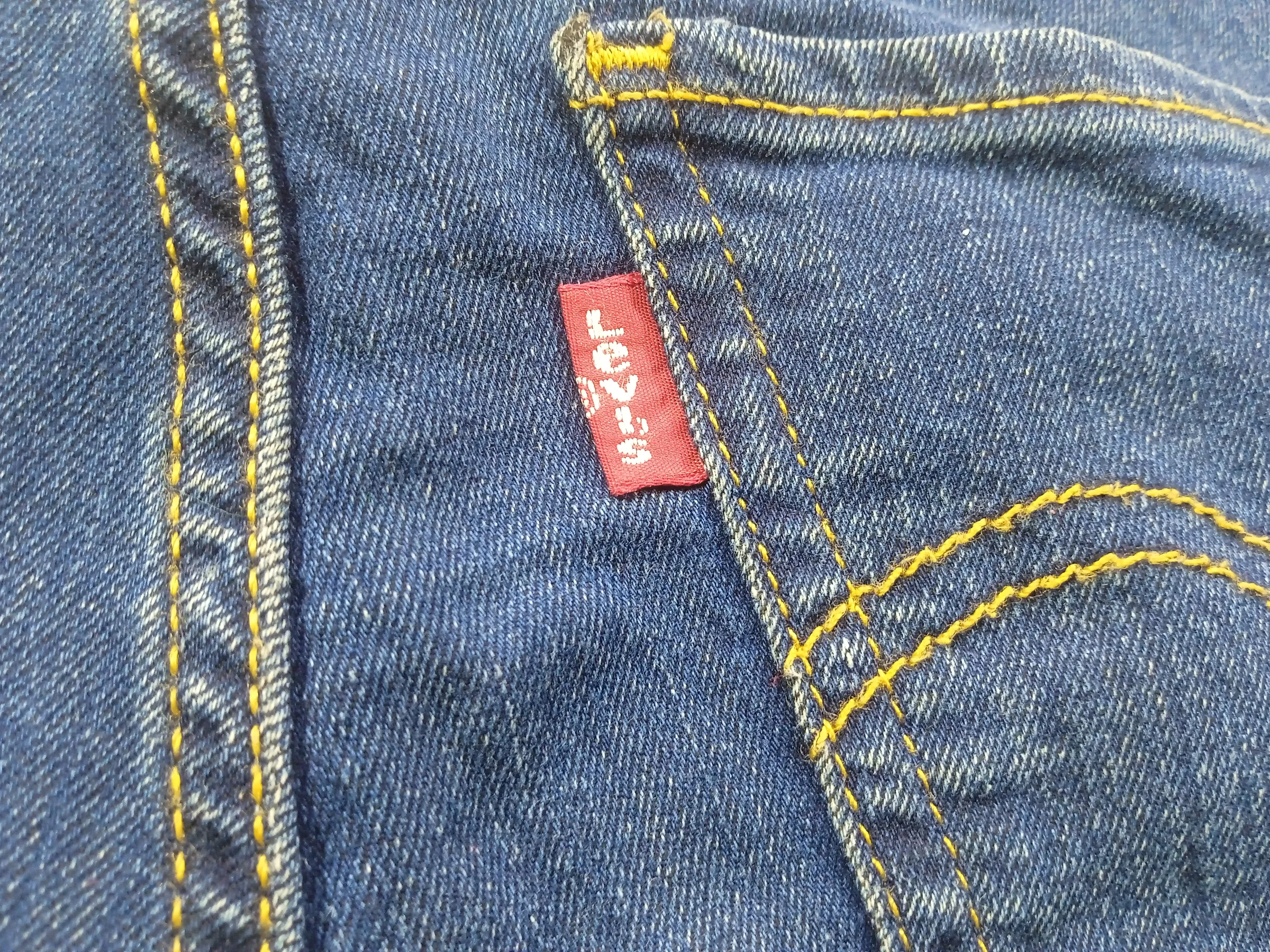 Levi's Women's 601 Pin Skinny Dark Wash Jeans