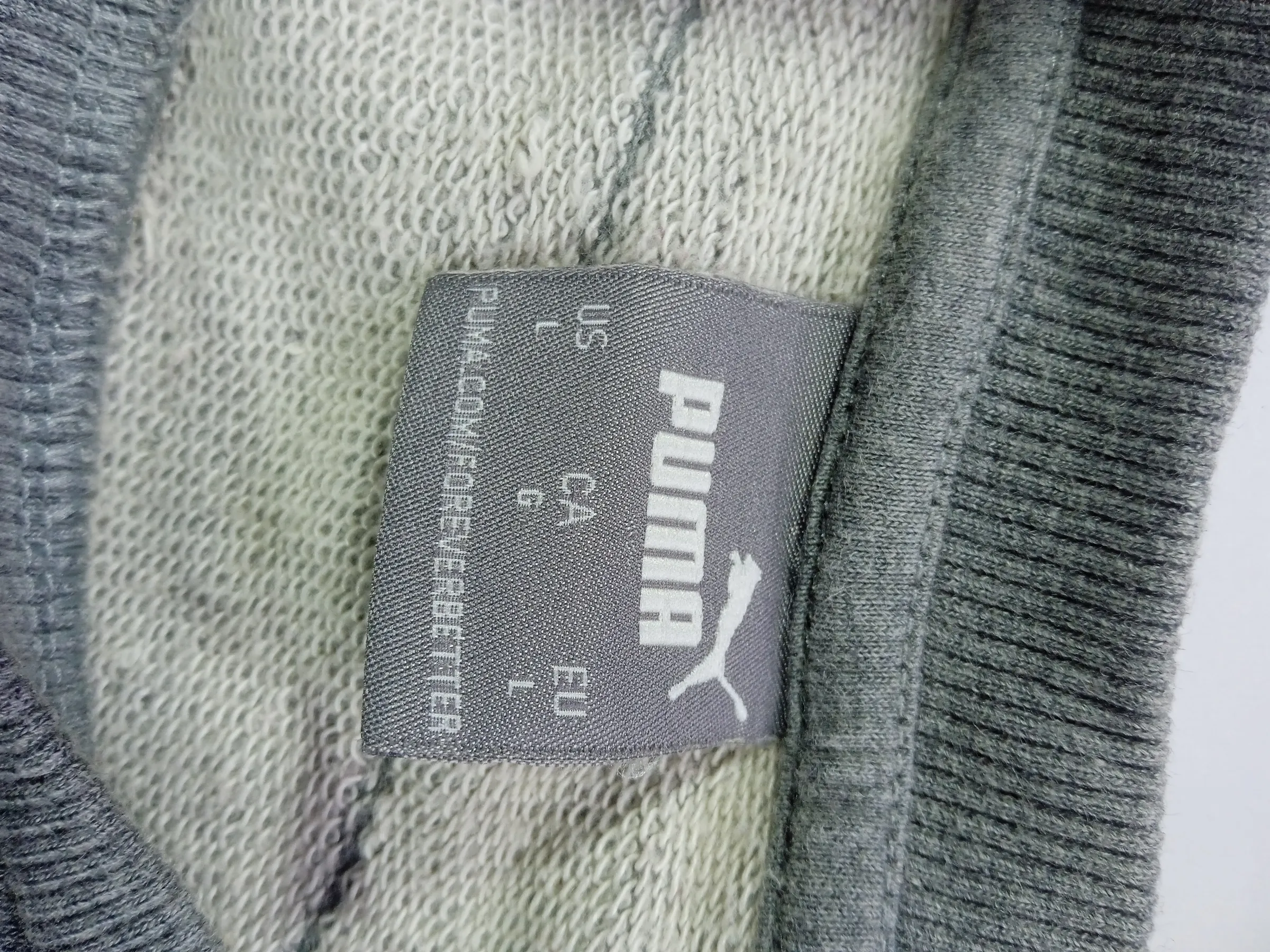 PUMA Men's Heather Grey Graphic Crewneck Sweatshirt