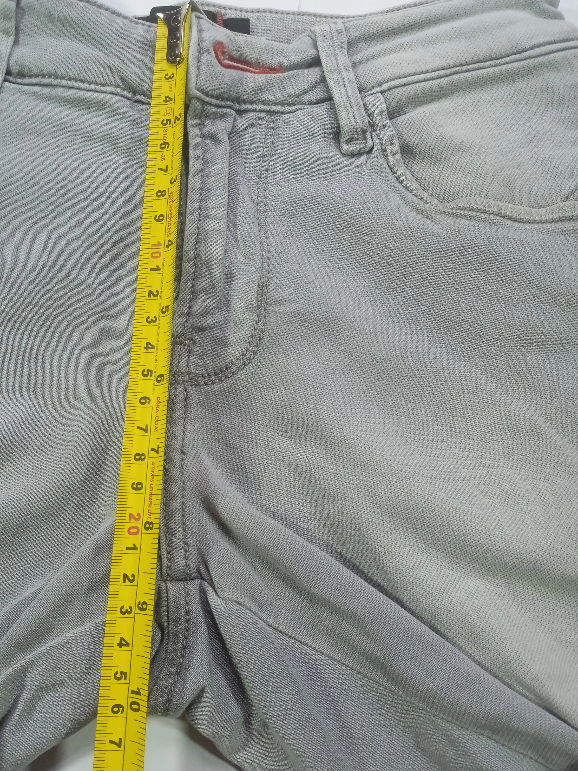 Wrangler Women's Vegas Slim Fit Light Grey Stretchable Denim Jeans