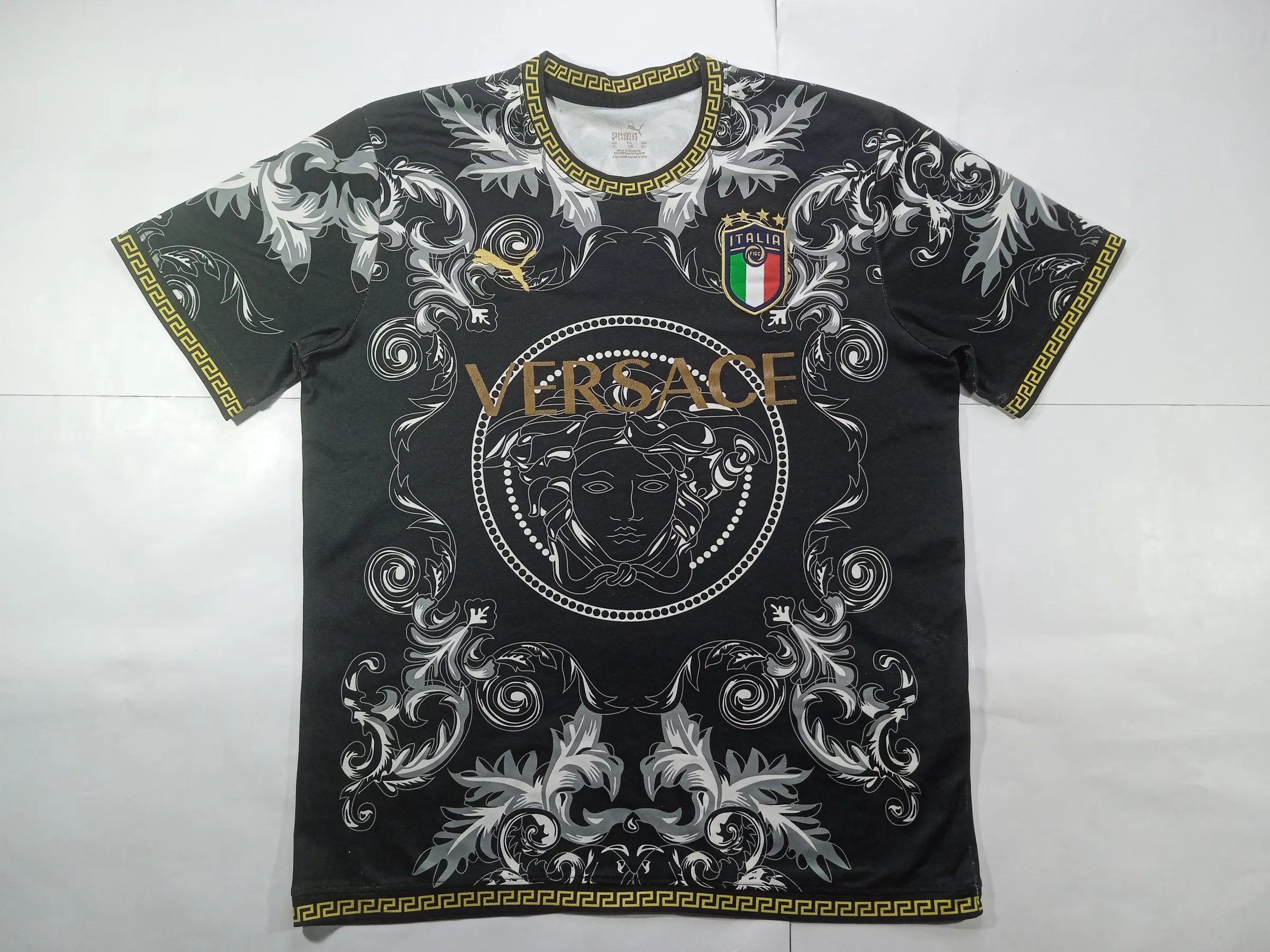 Puma x Versace Italy Special Edition Baroque Graphic T-Shirt – Black/Gold