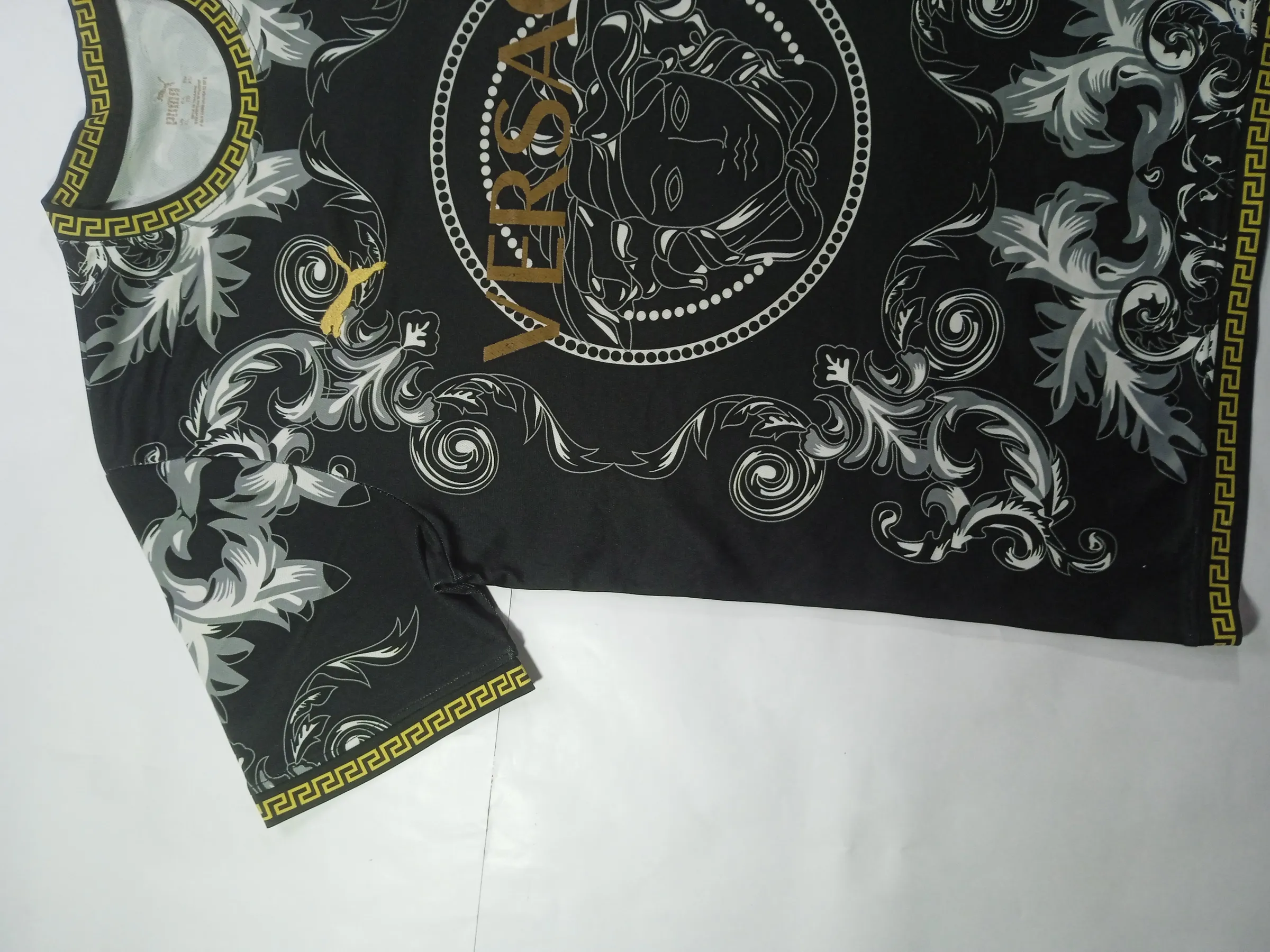 Puma x Versace Italy Special Edition Baroque Graphic T-Shirt – Black/Gold