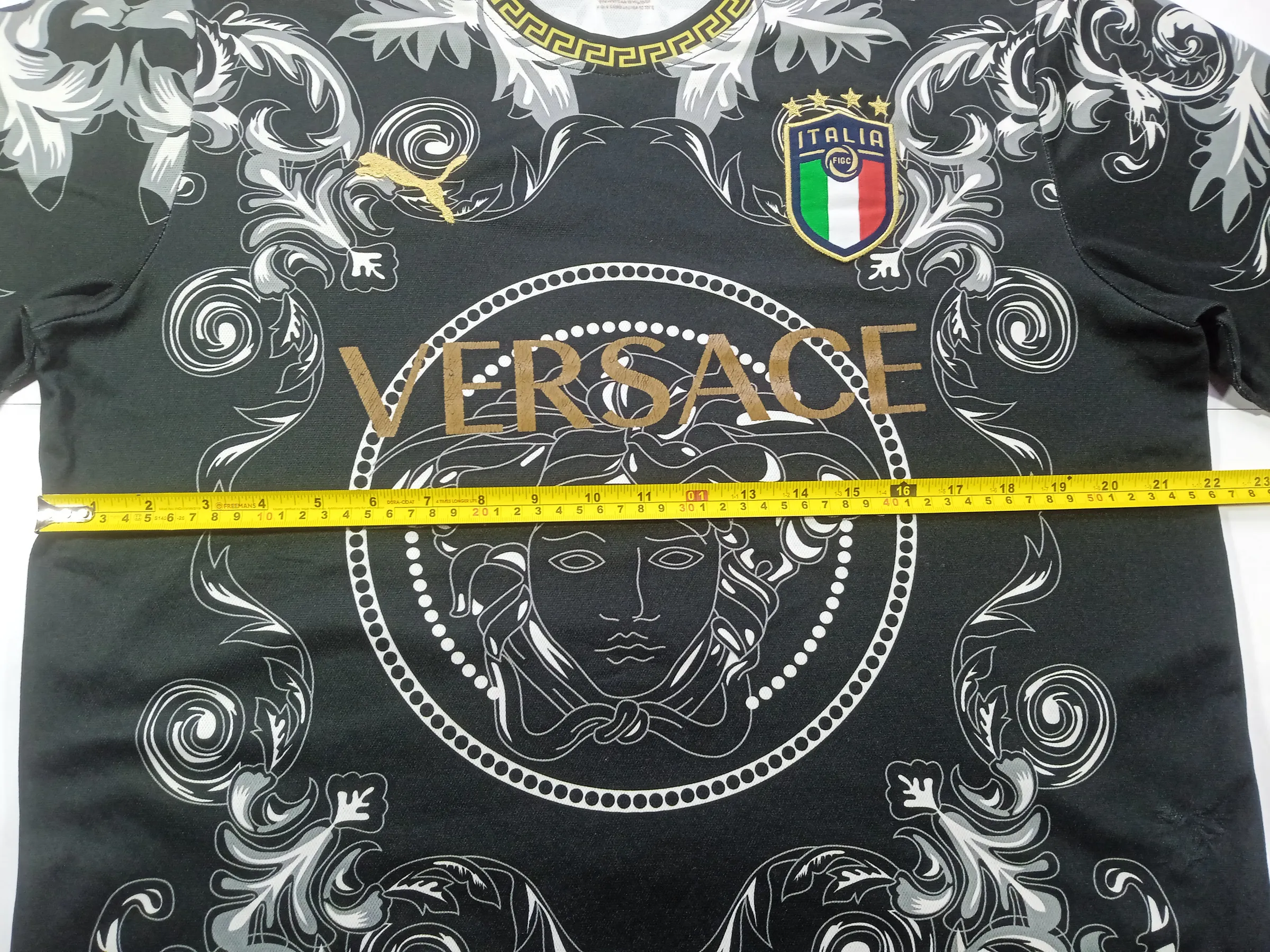 Puma x Versace Italy Special Edition Baroque Graphic T-Shirt – Black/Gold